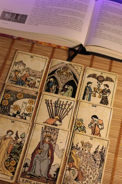 Tarot del trabajo y dinero