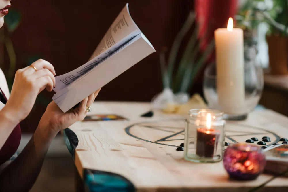 Tarot para solteros: ¿cuándo y cómo llega el amor?